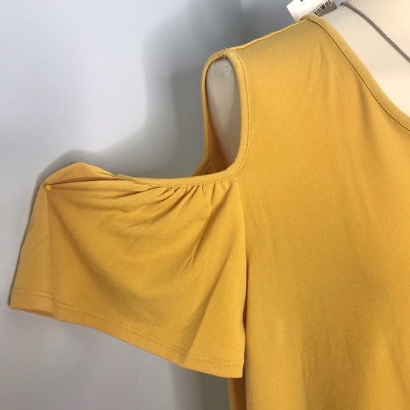 NWT JM collection yellow top - Picture 2 of 8